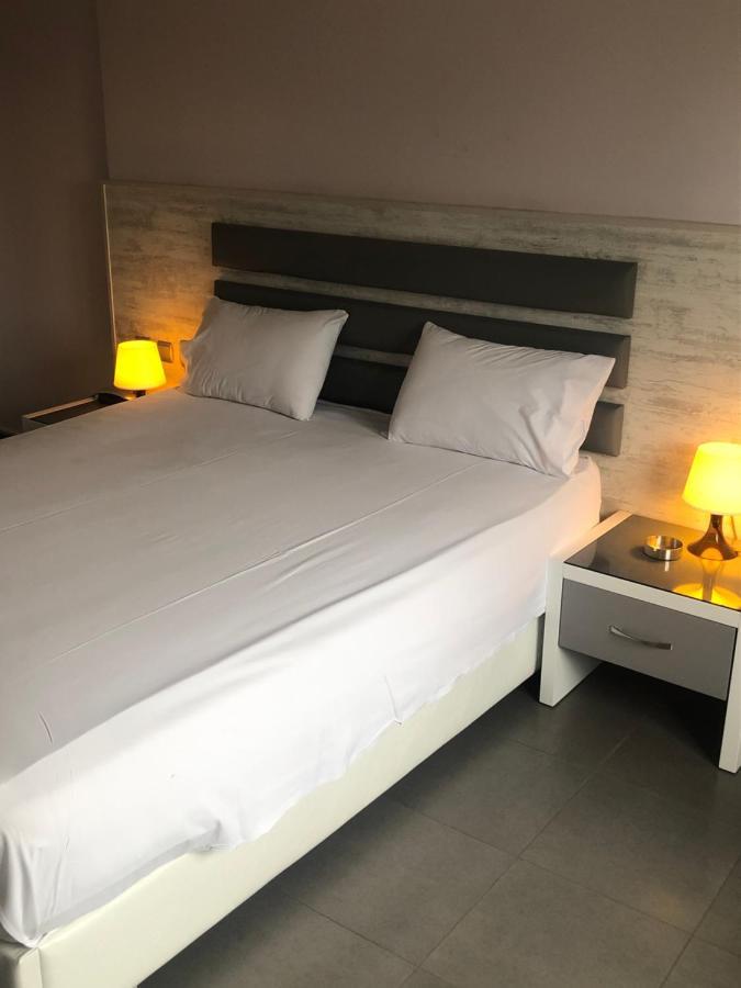 Αφροδίτη Hotel Neon Rysion Exteriér fotografie